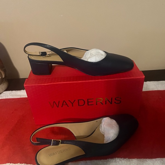 Elegant Navy Blue Slingback Block Heels - Picture 6 of 7